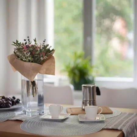 Gala V Secesni Soukrome Parkovani U Domu Zdarma Apartment *