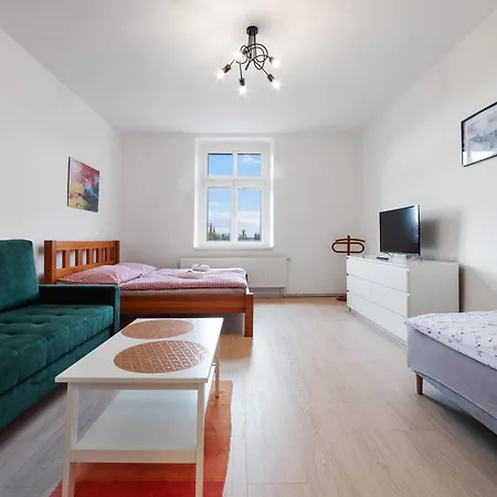 Apartment Gala V Secesni Soukrome Parkovani U Domu Zdarma *